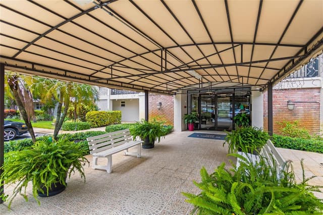 3000 S Course Drive # 607, Pompano Beach FL 33069 - Pompano Beach, FL - Photo 2