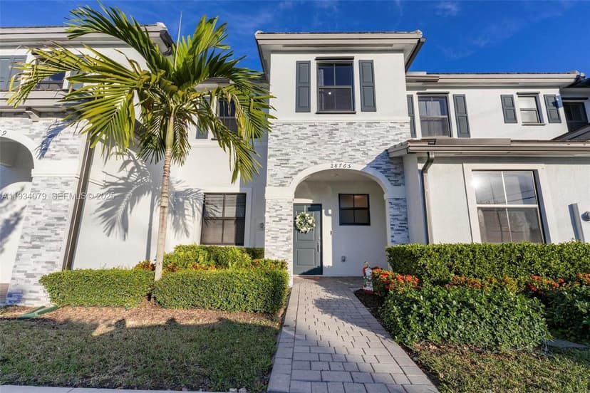 28765 SW 132nd Ct, Homestead FL 33033