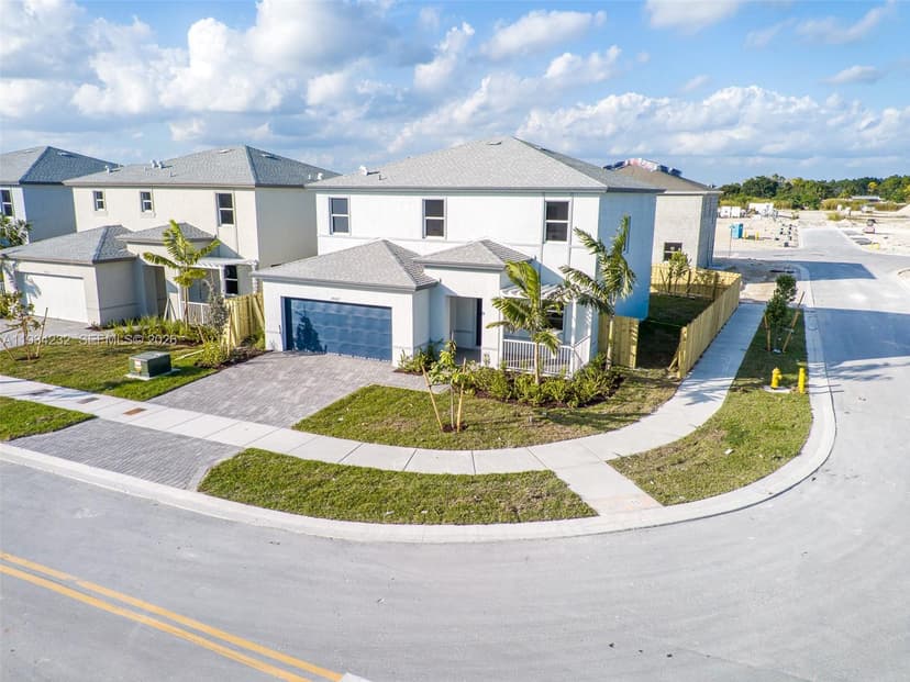 19507 SW 339 TER, Homestead FL 33034