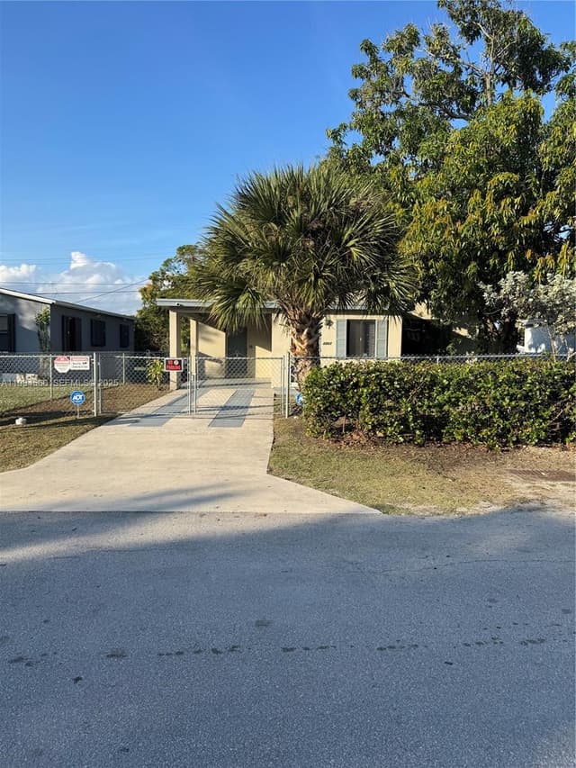 2227 NW 9th Ct, Fort Lauderdale FL 33311 - Fort Lauderdale, FL - Photo 3