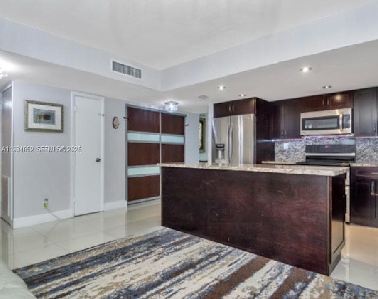 20401 NE 30th Ave # 8, Aventura FL 33180