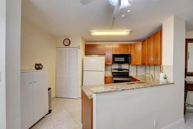 7539 S Oriole Boulevard # 103, Delray Beach FL 33446 - Delray Beach, FL - Photo 7