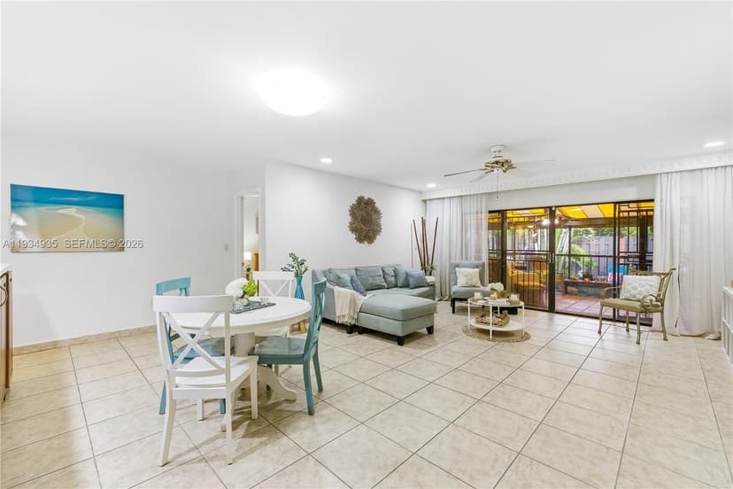 6358 Milk Wagon Ln, Miami Lakes FL 33014