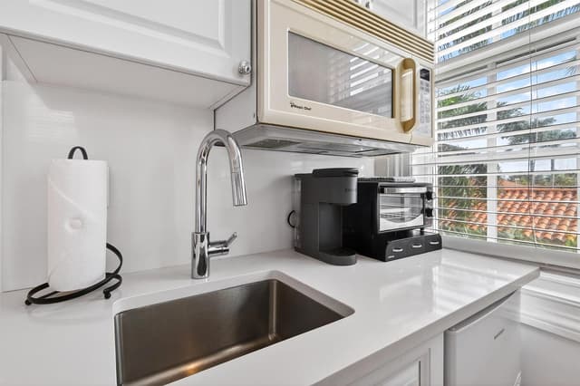 235 Sunrise Avenue # 3265, Palm Beach FL 33480 - Palm Beach, FL - Photo 7
