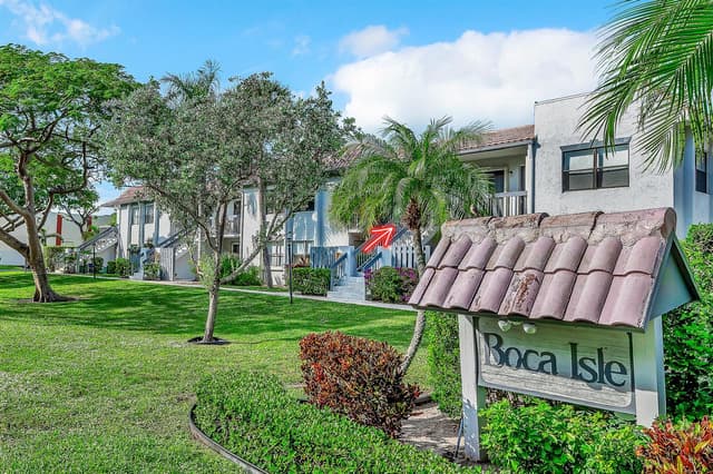 55 Tropic Isle Drive # U, Delray Beach FL 33483 - Delray Beach, FL - Photo 2