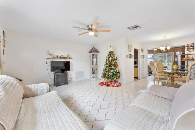 1540 NW 85th Avenue, Plantation FL 33322 - Plantation, FL - Photo 6