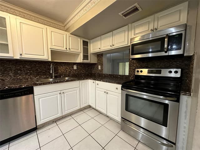 6630 Racquet Club Drive # 163, Fort Lauderdale FL 33319 - Fort Lauderdale, FL - Photo 3