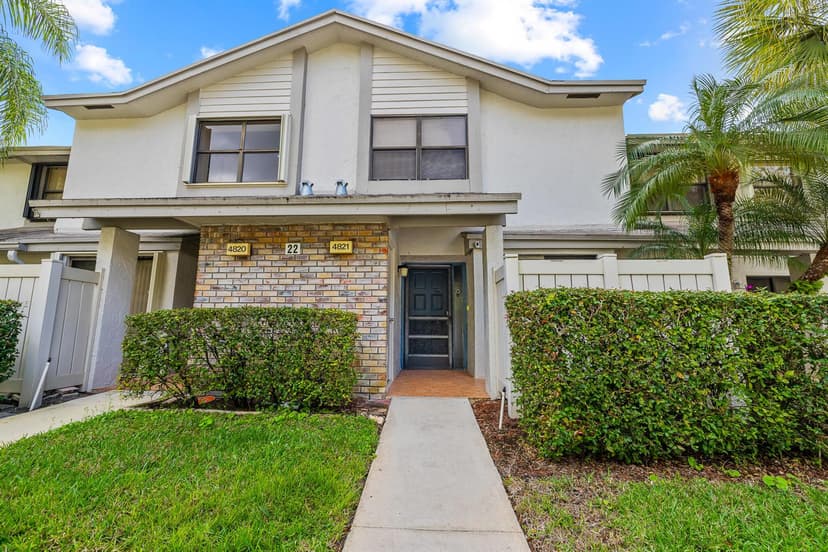 4821 NW 22nd Street # 4135, Coconut Creek FL 33063