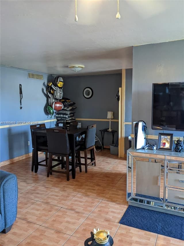 65 NE 202nd Ter # Q27, Miami Gardens FL 33179 - Miami Gardens, FL - Photo 5