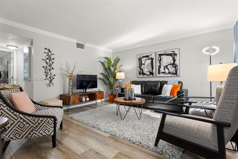 1125 NE 16th Pl # 209, Fort Lauderdale FL 33305