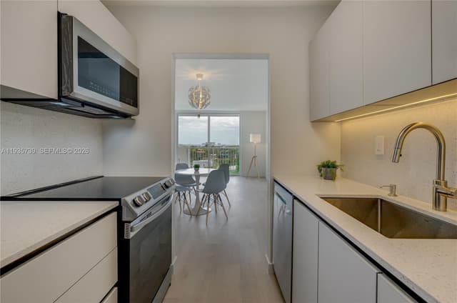 2000 NE 135th St # 908, North Miami FL 33181 - North Miami, FL - Photo 6