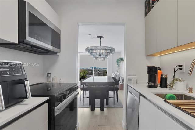 2000 NE 135th St # 908, North Miami FL 33181 - North Miami, FL - Photo 7