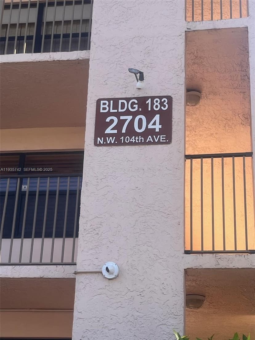 2704 NW 104th Ave # 309, Sunrise FL 33322