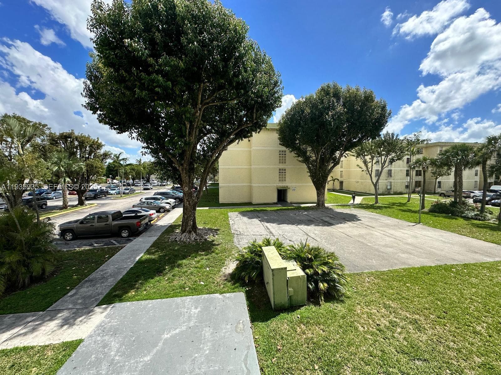 1875 W 56th St # 301, Hialeah FL 33012 - Hialeah, FL - Photo 1