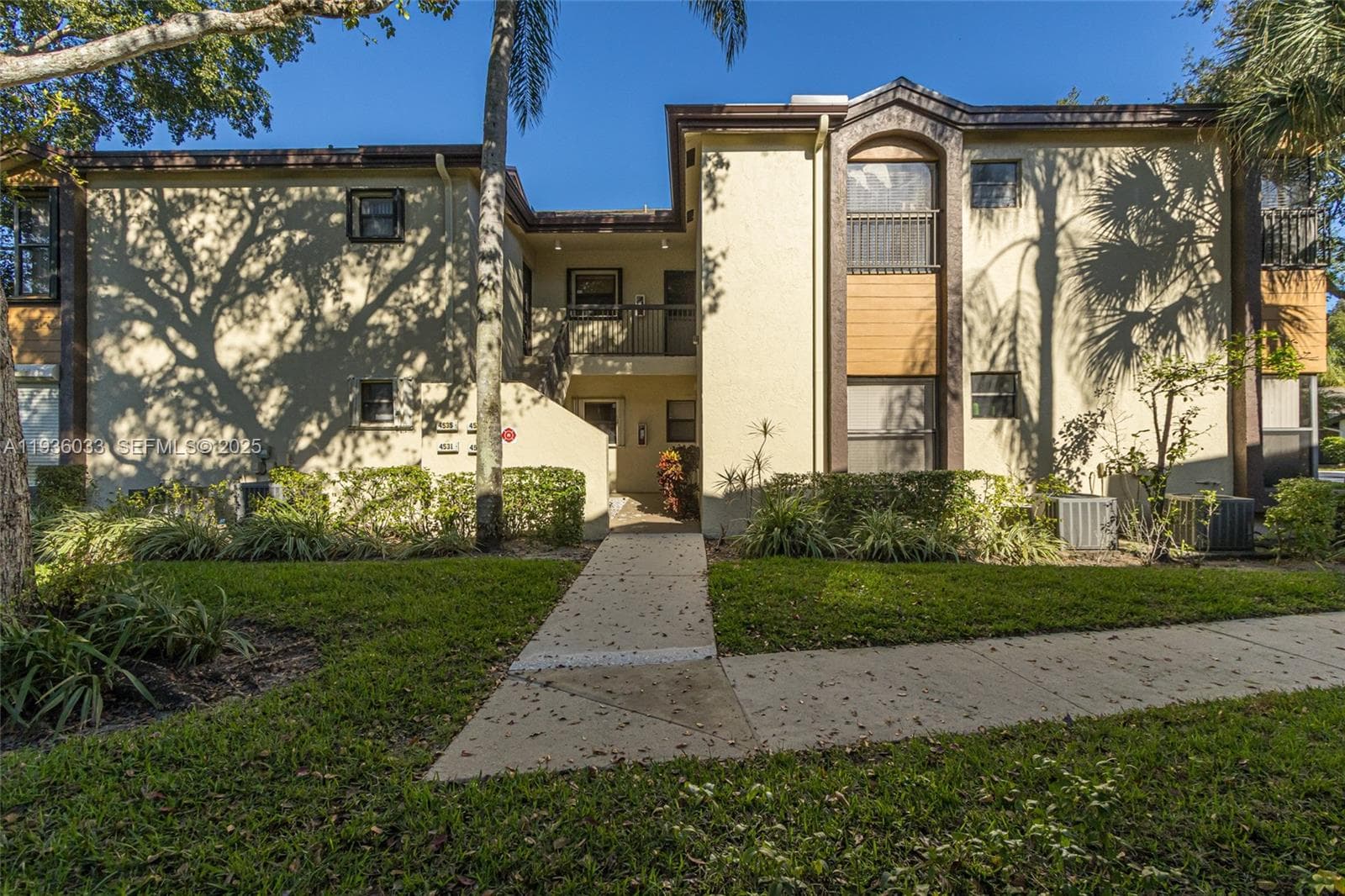 4534 S Carambola Cir S # 27275, Coconut Creek FL 33066 - Coconut Creek, FL - Photo 1