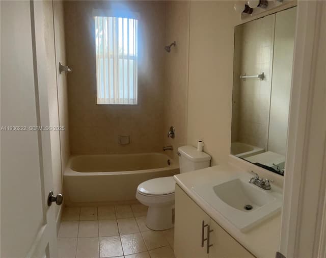 2826 SE 16th Pl # 203, Homestead FL 33035 - Homestead, FL - Photo 4
