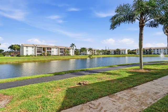 1102 Green Pine Boulevard # A1, West Palm Beach FL 33409 - West Palm Beach, FL - Photo 3
