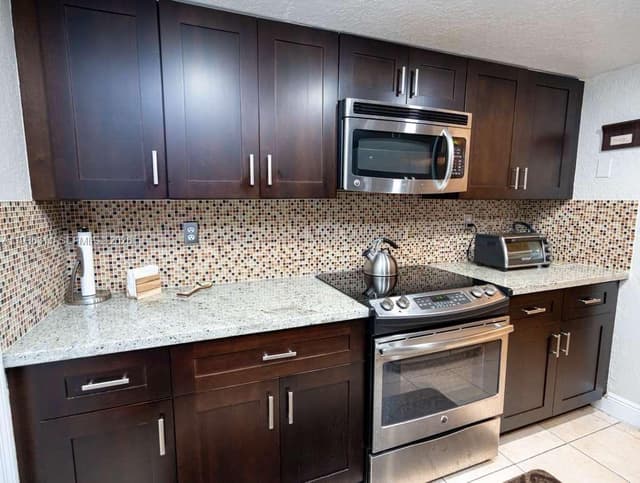 8600 SW 109th Ave # 114, Miami FL 33173 - Miami, FL - Photo 2