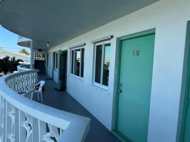 2381 Sunset Avenue # 216, Lake Worth FL 33461 - Lake Worth, FL - Photo 5