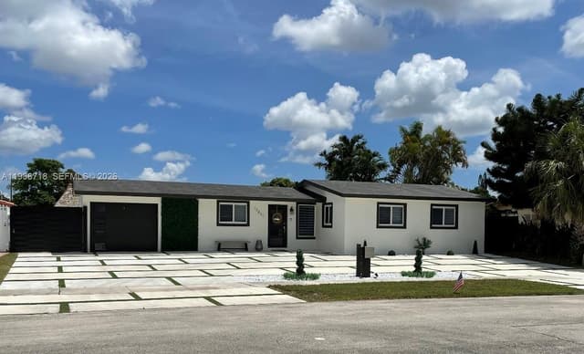 17831 NW 84th Ct, Miami FL 33015 - Miami, FL - Photo 2