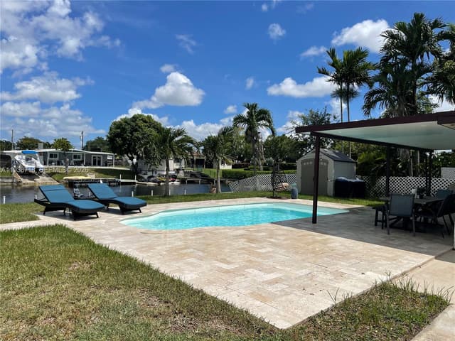 17831 NW 84th Ct, Miami FL 33015 - Miami, FL - Photo 6
