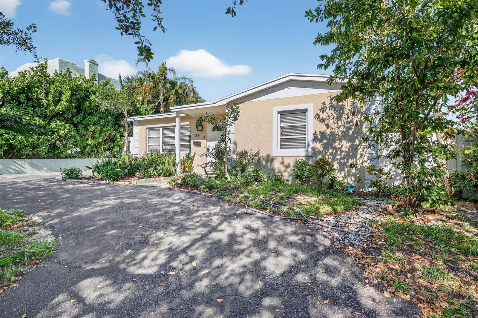 831 30th Court, West Palm Beach FL 33407