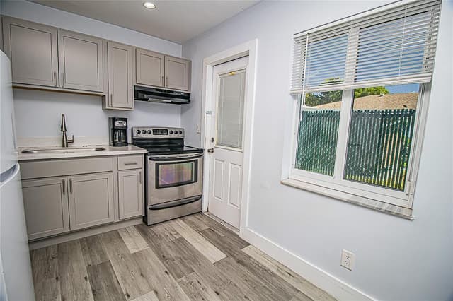 2432 Sherman Street, Hollywood FL 33020 - Hollywood, FL - Photo 6