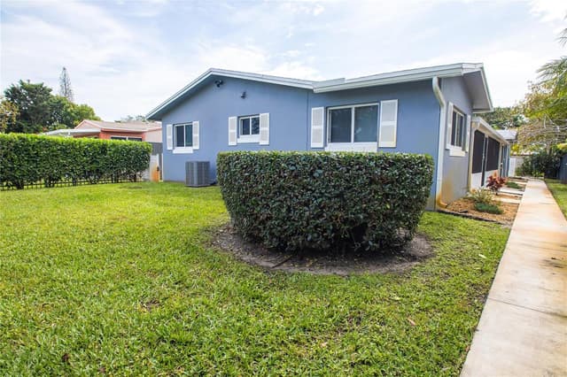 2432 Sherman Street, Hollywood FL 33020 - Hollywood, FL - Photo 3