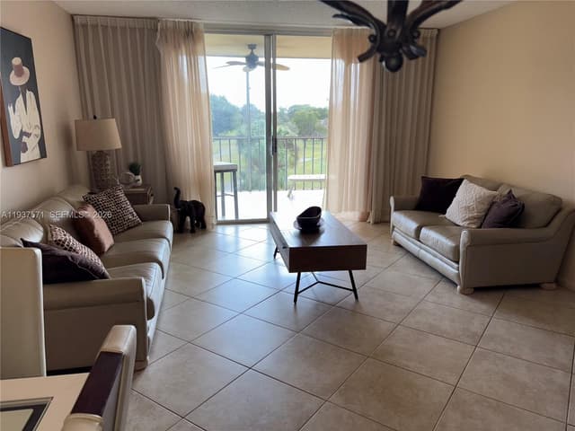 7690 NW 18th St # 408, Margate FL 33063 - Margate, FL - Photo 2