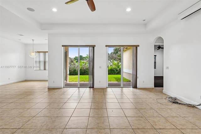 6432 SW 55th Pl, Davie FL 33314 - Davie, FL - Photo 7