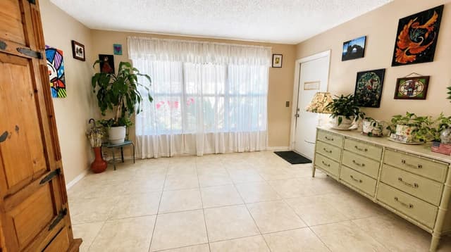 910 South Drive # B, Delray Beach FL 33445 - Delray Beach, FL - Photo 2