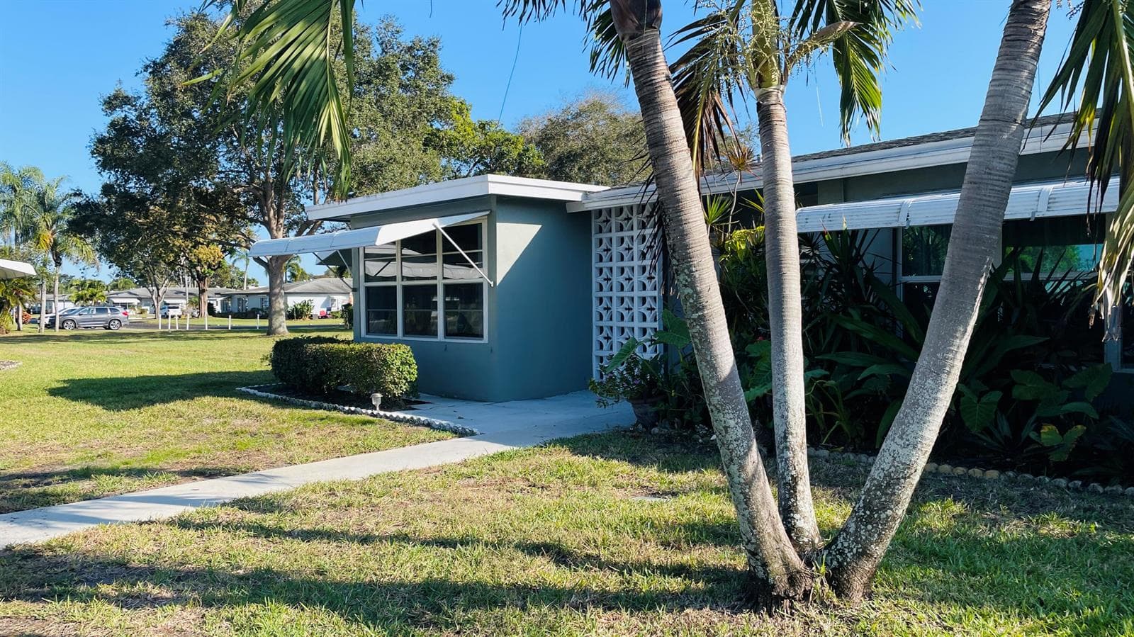 910 South Drive # B, Delray Beach FL 33445 - Delray Beach, FL - Photo 1