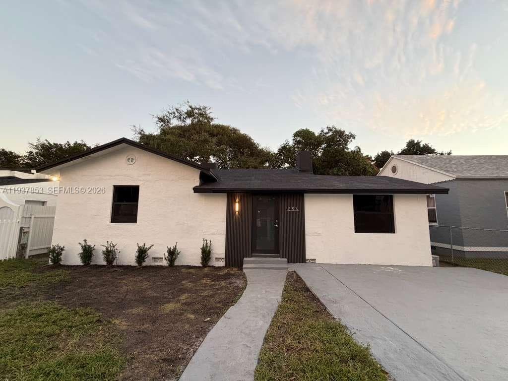 854 NW 76th St, Miami FL 33150 - Miami, FL - Photo 1