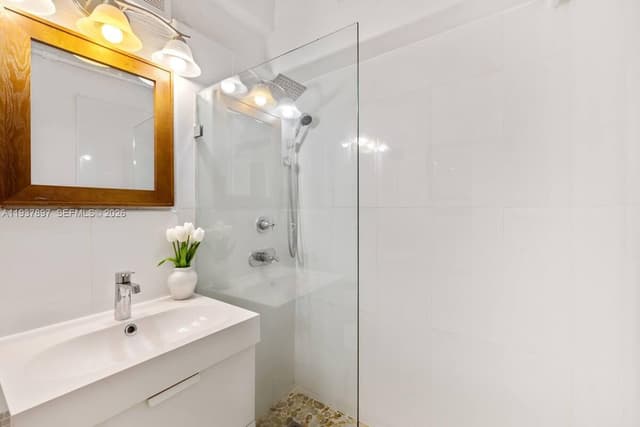 255 W 24th St # 234, Miami Beach FL 33140 - Miami Beach, FL - Photo 7