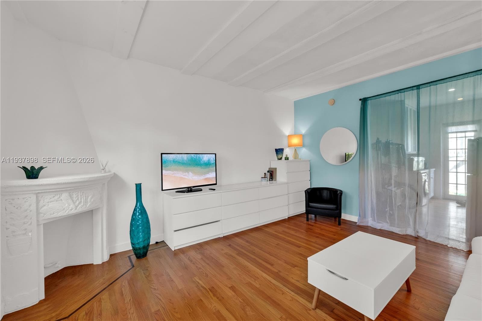 439 15th St # 2, Miami Beach FL 33139 - Miami Beach, FL - Photo 1