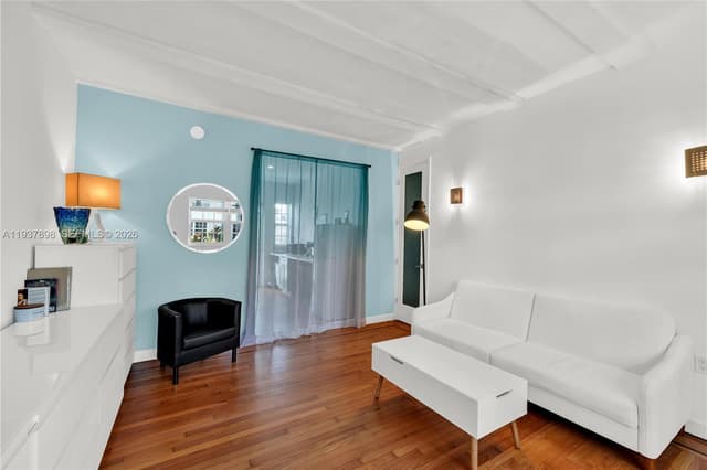 439 15th St # 2, Miami Beach FL 33139 - Miami Beach, FL - Photo 4
