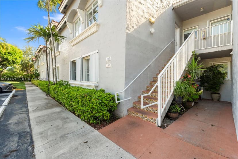 4736 NW 114th Ave # 205, Doral FL 33178