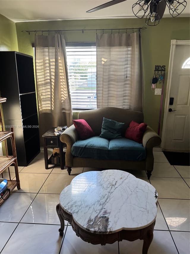 17 E 50th Pl, Hialeah FL 33013 - Hialeah, FL - Photo 7