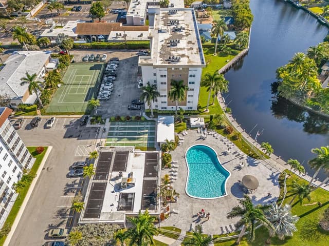 3020 NE 16th Avenue # 105, Oakland Park FL 33334 - Oakland Park, FL - Photo 6
