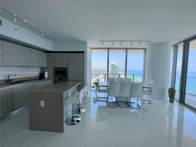 4111 S Ocean Dr # 2902, Hollywood FL 33019 - Hollywood, FL - Photo 2