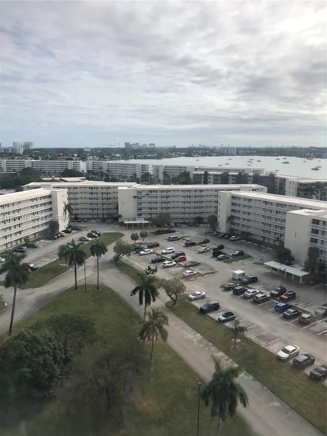 18011 Biscayne Blvd # 1403, Aventura FL 33160 - Aventura, FL - Photo 3