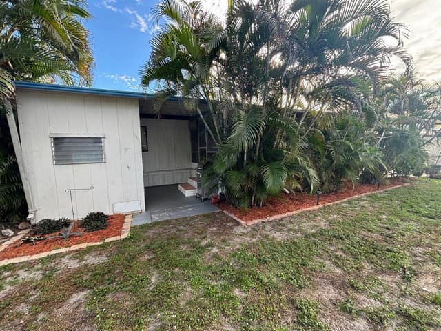 4912 NW 3rd Ave, Lot 940, Deerfield Beach FL 33064 - Deerfield Beach, FL - Photo 6