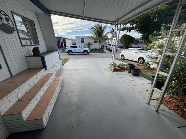 4912 NW 3rd Ave, Lot 940, Deerfield Beach FL 33064 - Deerfield Beach, FL - Photo 5