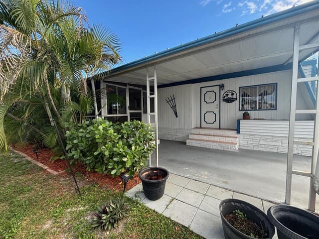 4912 NW 3rd Ave, Lot 940, Deerfield Beach FL 33064 - Deerfield Beach, FL - Photo 4