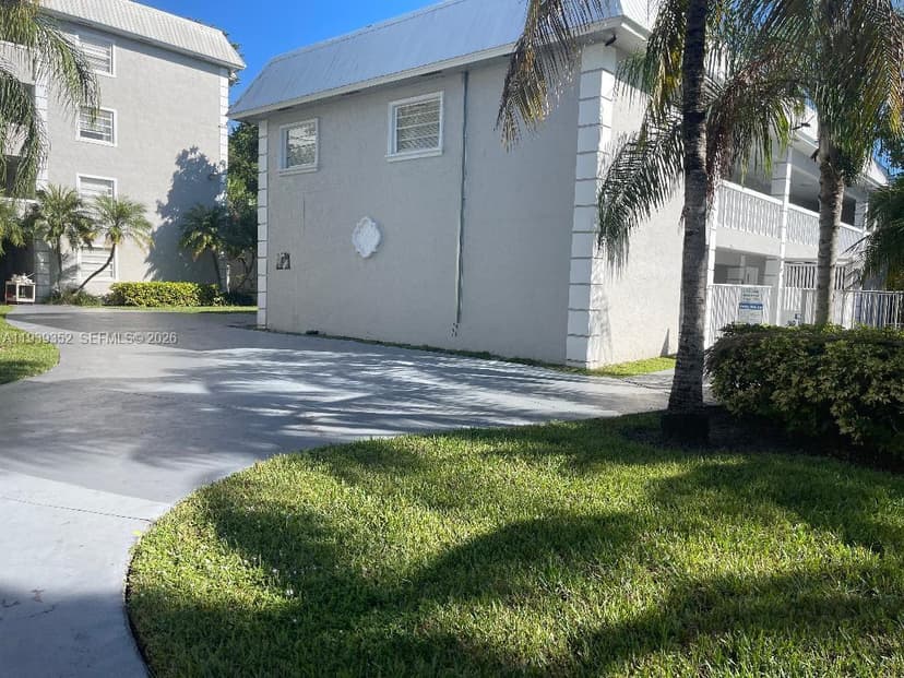 17255 SW 95th Ave # 153, Palmetto Bay FL 33157