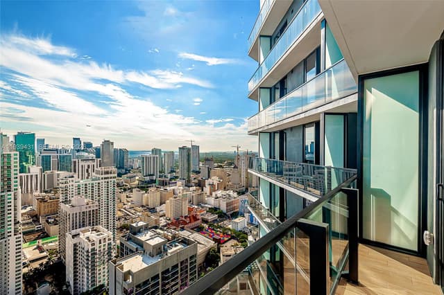 398 NE 5th St # 4512, Miami FL 33132 - Miami, FL - Photo 2