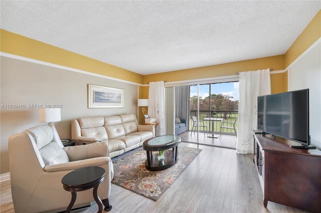 7847 Golf Circle Dr # 309, Margate FL 33063 - Margate, FL - Photo 3