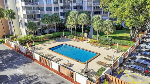 10777 W Sample Road # 711, Coral Springs FL 33065 - Coral Springs, FL - Photo 4
