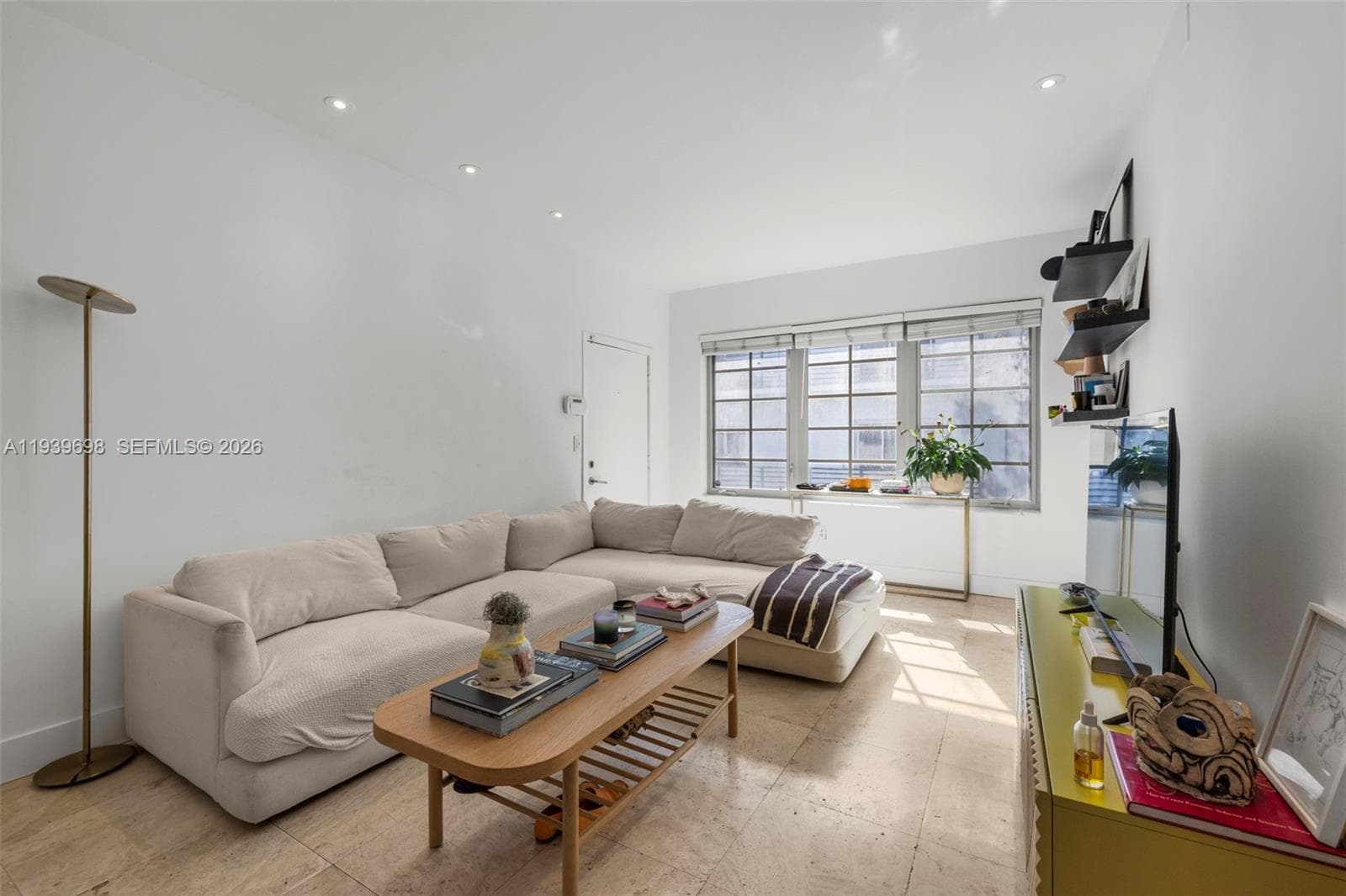 1045 Lenox Ave # 7, Miami Beach FL 33139 - Miami Beach, FL - Photo 1