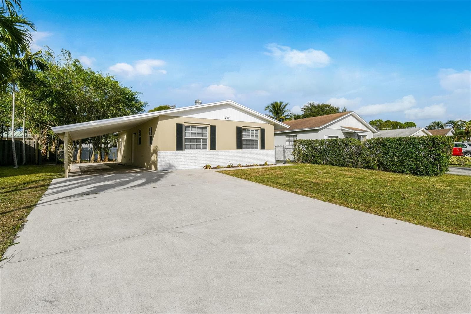 1227 Cherokee Street, Jupiter FL 33458